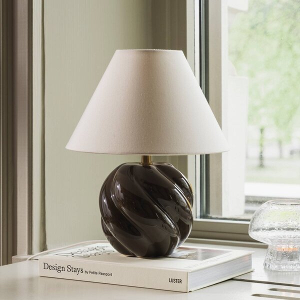 Globen Lighting stolní lampa DAHLIA, béžová/hnědá, výška 31 cm, Krémová / jantar, Obývací pokoj / jídelna, Textil / tkanina / hedvábí