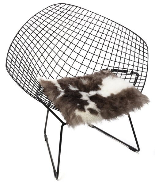 ARCTIC FUR Sedák z jehnětiny 40x40 zateplený molitanem
