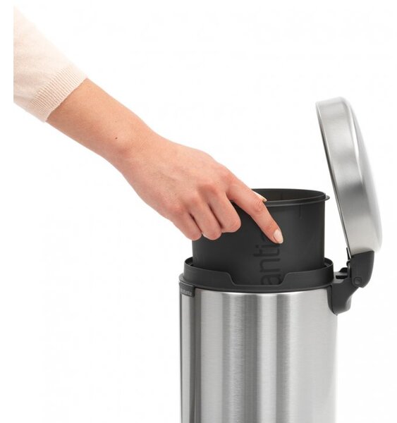 Brabantia Pedálový odpadkový koš newIcon - 3 L, matná ocel FPP