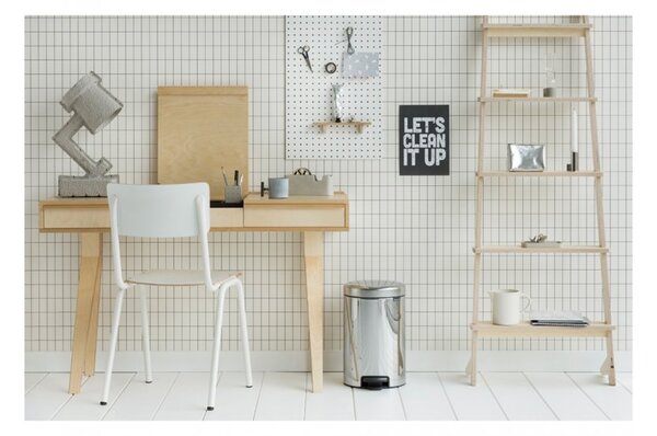 Brabantia Pedálový odpadkový koš newIcon - 12 L, lesklá ocel