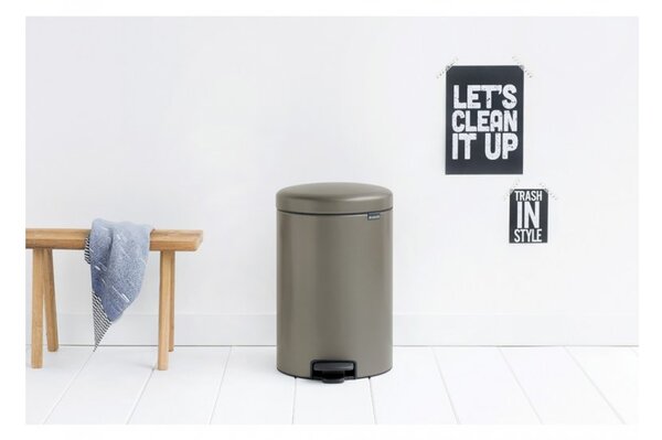 Brabantia Pedálový odpadkový koš newIcon - 20 L platinová