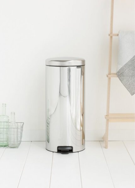 Brabantia Pedálový odpadkový koš newIcon - 30 L, lesklá ocel