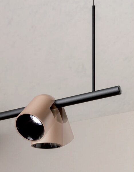 Redo 01-4213 Kobe, černo-hnědé stropní/nástěnné svítidlo, LED 20W 2700K, stmívatelné TRIAC, průměr 6cm, délka 150cm