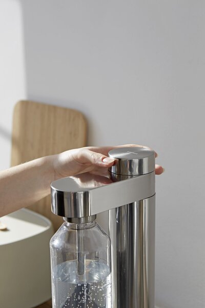 Výrobník perlivé vody s lahví Brus Stelton Steel