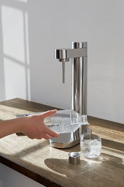 Výrobník perlivé vody s lahví Brus Stelton Steel