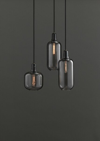 Normann Copenhagen Závěsná lampa Amp Large, smoke/black 502118