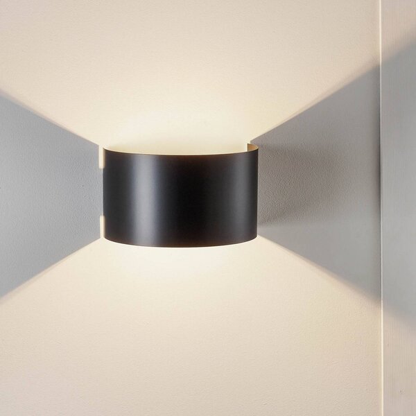 EMIBIG LIGHTING Nástěnné světlo Fold s obloukovým stínidlem na lampu v černé barvě, stmívatelný, Černá, Obývací pokoj / jídelna, kov, Moderní