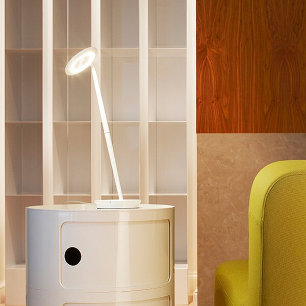 Pablo designové stolní lampy Pixo Plus