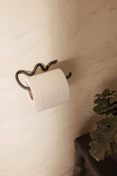 Ferm Living Držák na toaletní papír Curvature, black brass