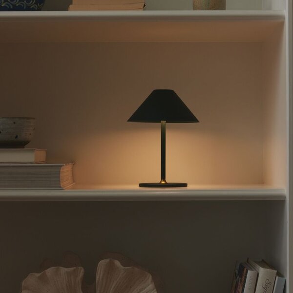 Halo Design Plastová nabíjecí stolní LED lampa Hygge 19,5 cm
