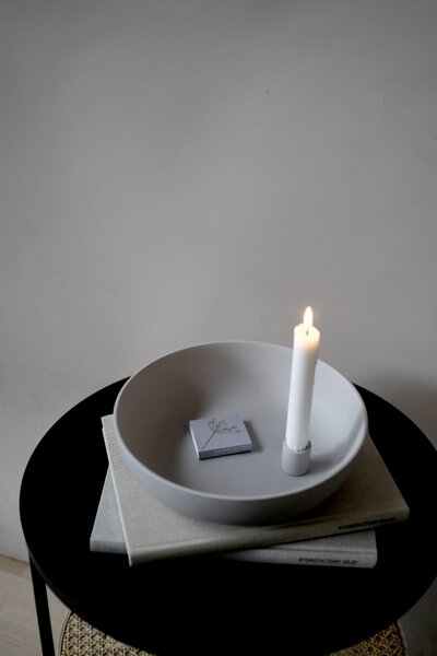 Storefactory Scandinavia Keramický svícen Lidatorp XL - Light Grey SF104