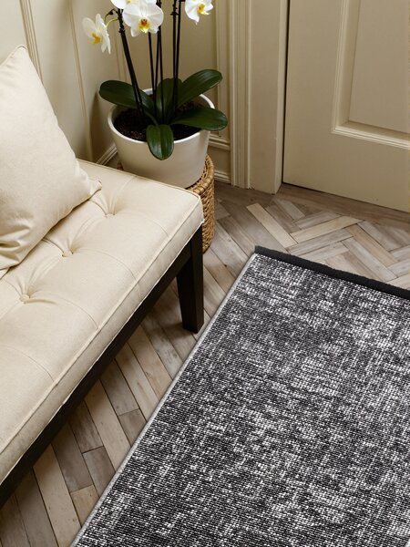 ELLE Decoration, Běhoun Brilliance Prisma 106310 Silver Grey z kolekce Elle, 80x250, šedá, ložnice