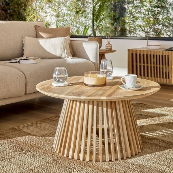 Teakový kulatý konferenční stolek Kave Home Jeanette 80 cm