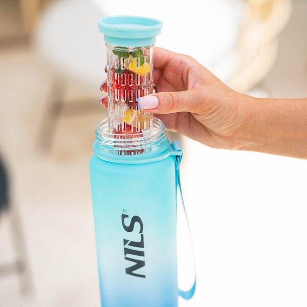 NCD04 MODRÁ TRITANOVÁ LÁHEV NA PITÍ 950 ML NILS CAMP