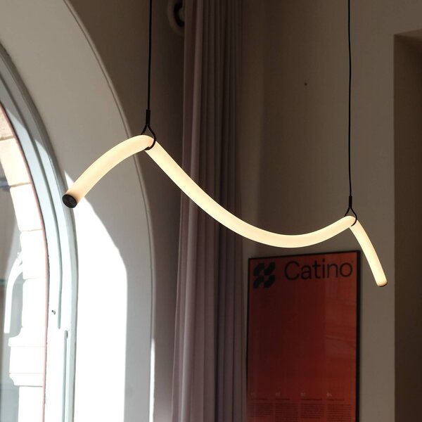 Markslöjd LED závěsné světlo Melt, černé/bílé, délka 112 cm, stmívatelný, Bílá / opál, Obývací pokoj / jídelna, Plast, Moderní