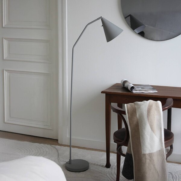 Markslöjd LED stojací lampa Funil, šedá, kov, stmívatelné, stmívatelný, Hliník / šedá / zinek, Obývací pokoj / jídelna, kov, Moderní