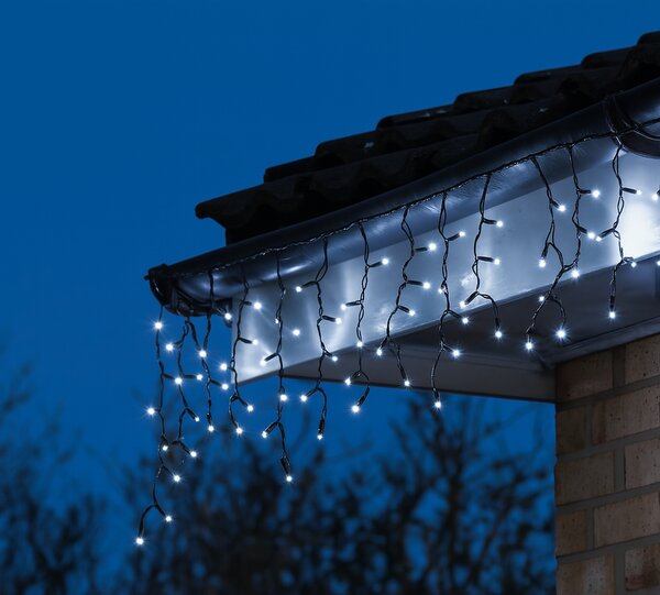 Venkovní LED vánoční závěs PROFI – 10m, 312 LED, studená bílá, se záblesky, silný černý kabel