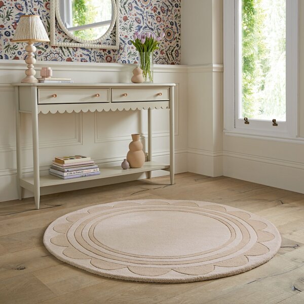 Flair Rugs, Ručně všívaný kusový koberec Lois Scallop Natural kruh, 120x120 (průměr) kruh, béžová, chodba / předsíň
