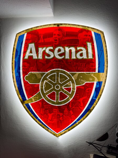 Svítící obraz Arsenalu - hráči