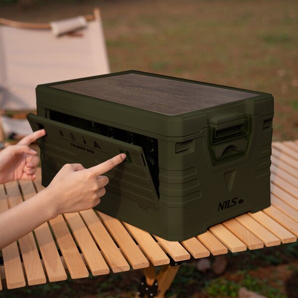 NCB4002 ZELENÝ SKLÁDACÍ BOX S VÍKEM A DŘEVĚNOU DESKOU 2V1 32L NILS CAMP
