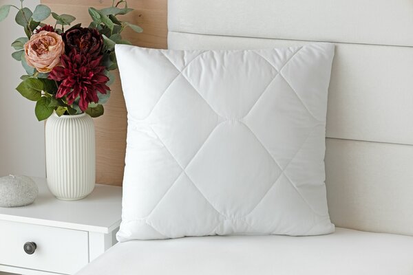 Polštář Diamant 100% polyester (duté kuličkové vlákno) 70/90