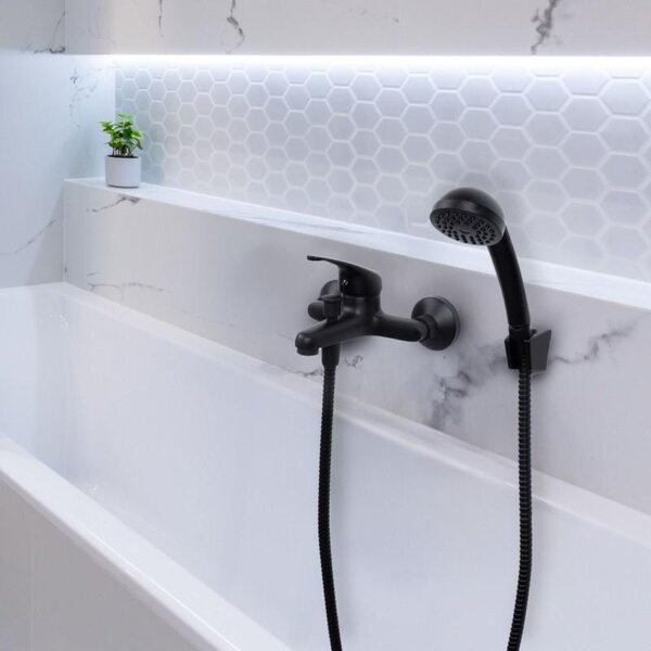 Erga Lati, nástěnná vanová baterie s ruční sprchovou soupravou, černá matná, ERG-YKA-BW.LATI-BLK