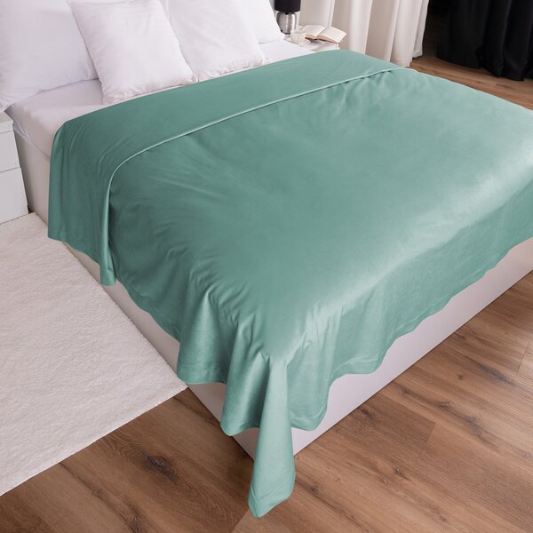 Biante Sametový přehoz na postel Velvet Premium SVP-048 Pastelová ledově zelená 140x200 cm