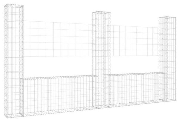 Ocelová gabionová konstrukce ve tvaru U, sloužící jako plot a zároveň zajišťující soukromí, s 3 ocelovými sloupky o rozměrech 260x20x150 cm