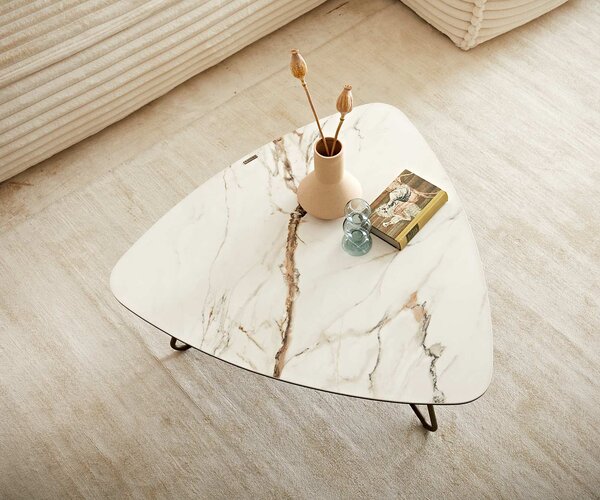 DELIFE Konferenční stolek Ekrem 88x85 cm keramika Calacatta Luxe bílá zlatá šedá Hairpin kulatý kov titanový efektový povrch