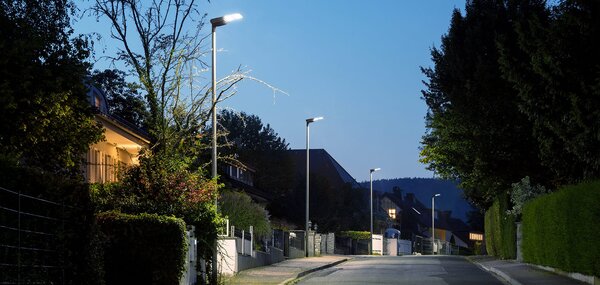 2370 AB21L/100/150/200/ML-730 ET 26 LED Sv.veřejné 166W/125W/83W multilumen 20000/15000/10000lm