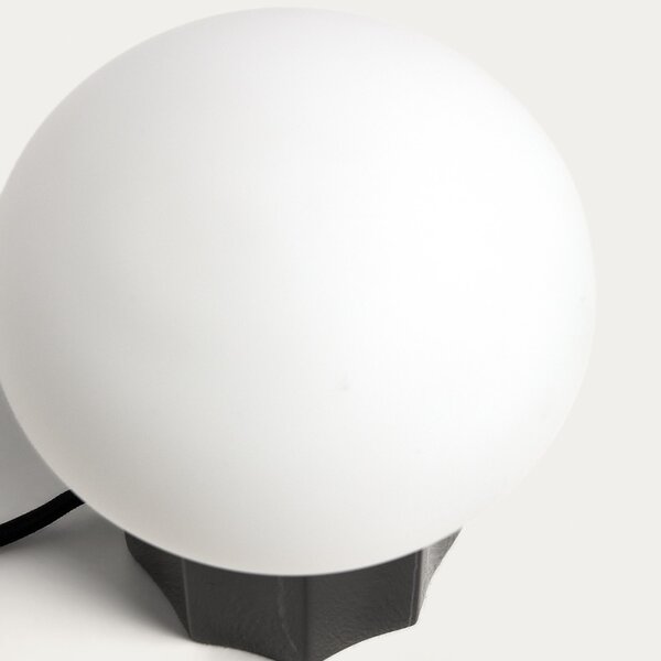 Kave Home Černá mramorová stolní lampa Idela Ø16 cm