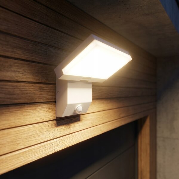 LED Venkovní nástěnné svítidlo se senzorem LED/18W/230V IP44 bílá