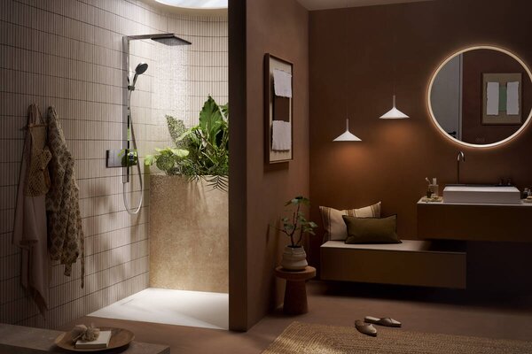Hansgrohe Raindance Alive Q - Showerpipe 210/340 1jet EcoSmart, s termostatem ShowerSelect Comfort, chrom 24581000