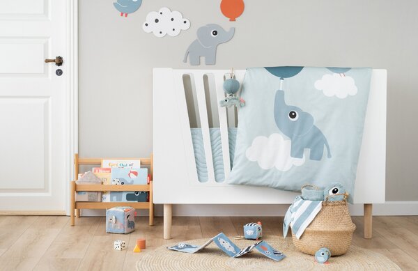 -25 % Dny MOMENTI– Barevná závěsná kontrastní kostka Done by Deer Happy clouds