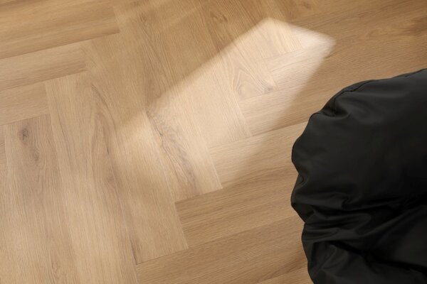Vinylová podlaha zámková SPC herringbone Africa B Instinct 010, 2,06m2