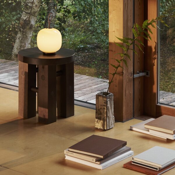 Přenosná stmívatelná lampa VL 45 Radiohus / Glossy Pale Yellow Glass