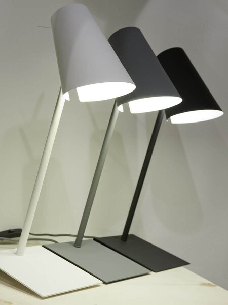 STOLNÍ LAMPA CARDIFF ŠEDÁ