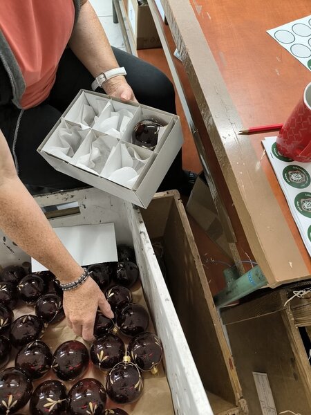 Skleněná vánoční ozdoba Baňka Burgundy Lesk 1 Menší