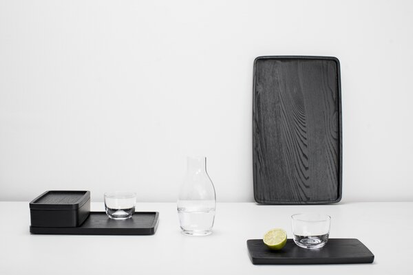 Serax Dřevěný podnos Passe Black - 45 cm SR161