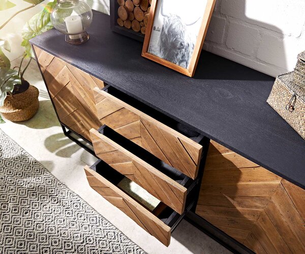 DELIFE Komoda Famke 145 cm mango teak 2 dvířka 3 zásuvky