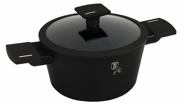 Kastrol s titanovým povrchem a poklicí 20 cm Matte Black Collection