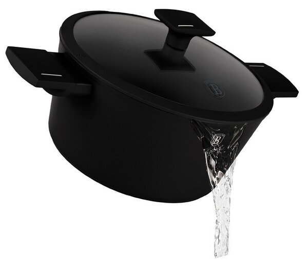 Kastrol s titanovým povrchem a poklicí 20 cm Matte Black Collection