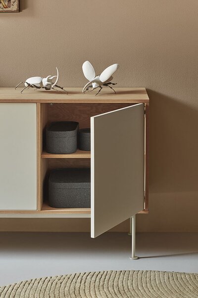 Komoda okoy 180 x 81 cm krémová