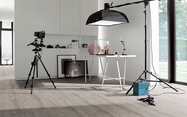 PARADOR Trendtime 6 Dub Valere perlově šedý bělený přírodní struktura 1567471 - 2.67 m2