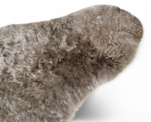 Islandská jehněčí kůže, šedohnědá - taupe, barvená, střižený chlup, velikost II