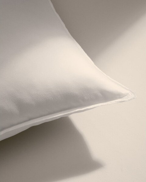 Polštář 60x60 cm Fluff – Kave Home