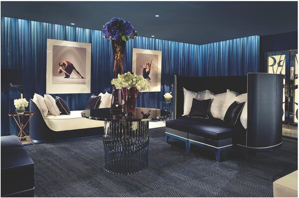 Diamond Carpets India, Ručně vázaný kusový koberec Diamond DC-MCN Medium blue/silver, 120x170, modrá, chodba / předsíň