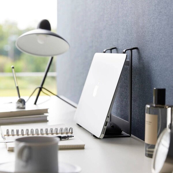 Černý kovový stojan pro notebook Tower – YAMAZAKI