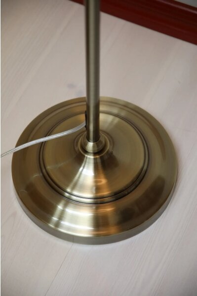 Markslöjd 108972 - Stojací lampa OXFORD 1xE14/40W/230V bílá/mosaz