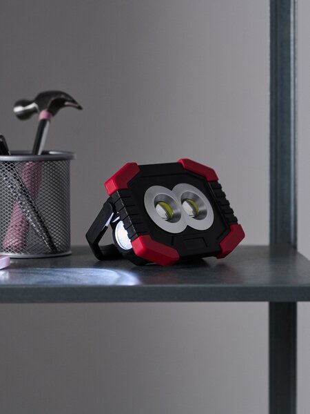 Sinsay - Přenosná pracovní LED lampa s rukojetí - černá